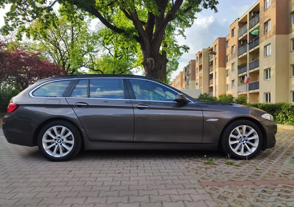 BMW Seria 5 cena 59900 przebieg: 216000, rok produkcji 2012 z Warszawa małe 497